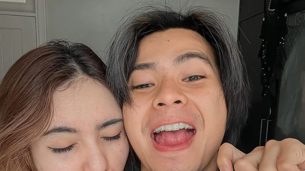 Arnold Leonard Umumkan Kabar Bahagia, Moniq Crasivaya Sang Istri Sedang Hamil