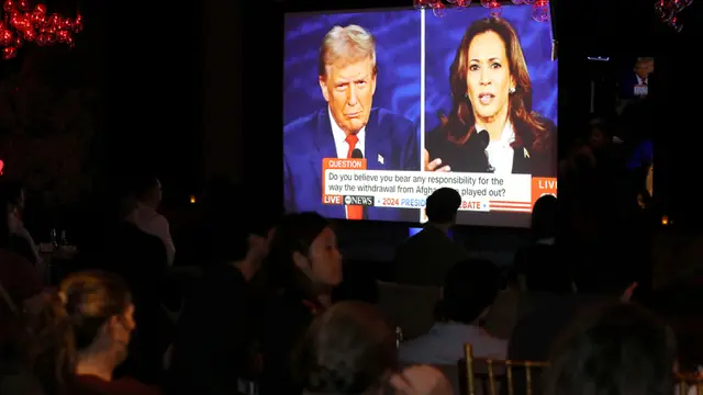 Antusiasme Masyarakat AS Saksikan Debat Perdana Donald Trump-Kamala Harris