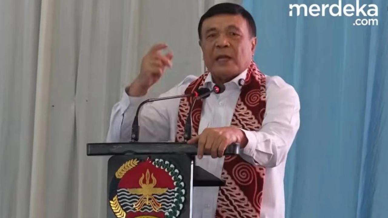 Menko Polkam: Pemerintah Pantau WNI di Iran, Siapkan Skema Pemulangan Bertahap