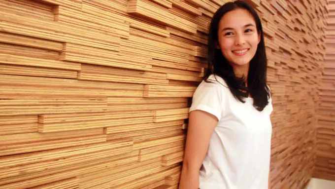 Chelsea Islan