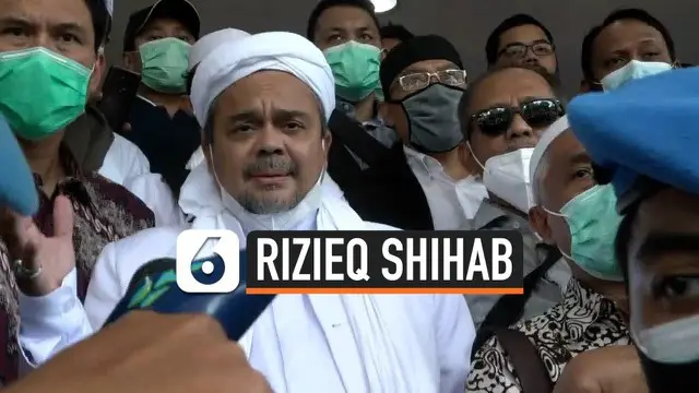 Pemimpin Front Pembela Islam Rizieq Shihab mendatangi Polda Metro Jaya Sabtu (12/12). Ia akan menjalani proses pemeriksaan dalam kasus kerumunan di Petamburan.