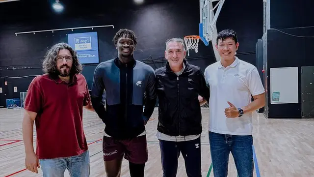 Youbel Sondakh saat berada di Spanyol