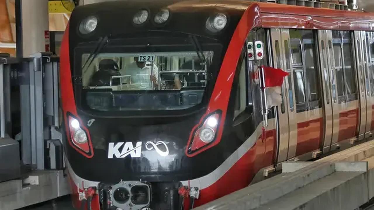 Atas berbagai gangguan yang terjadi, pihaknya meminta maaf.