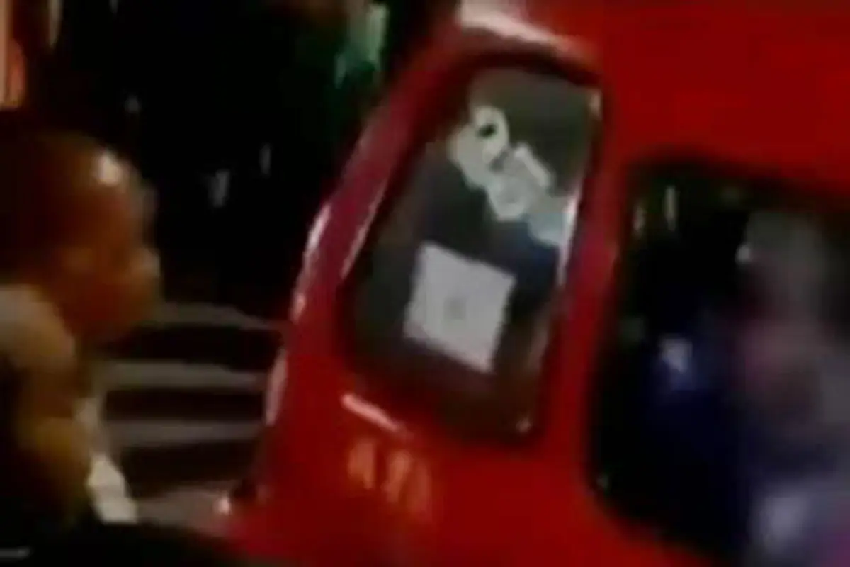 Ibu dan Bayi Disandera di Angkot
