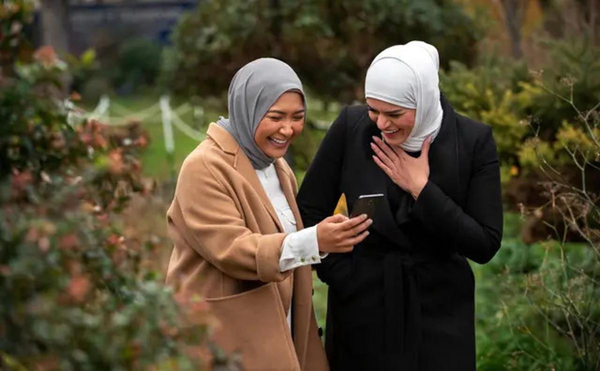 Gus Baha Ungkap Golongan Wanita Ini Boleh Tidak Berjilbab, Siapa Saja?