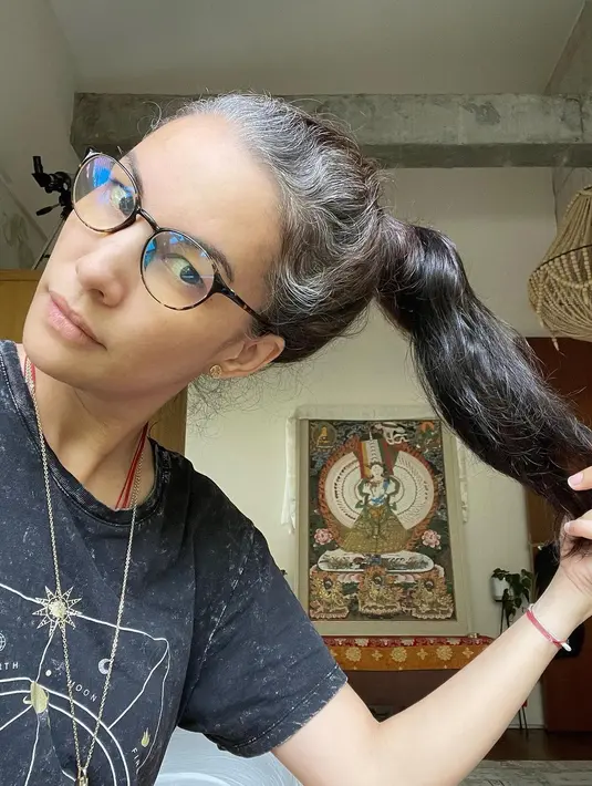 <p>Nadya Hutagalung (Instagram/nadyahutagalung)</p>