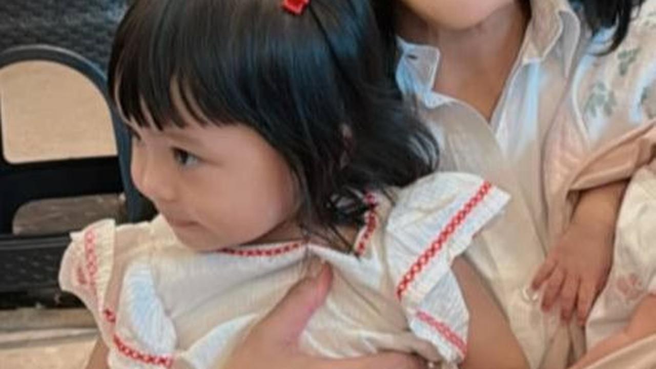 Krisdayanti Bersyukur Punya 2 Cucu Cantik