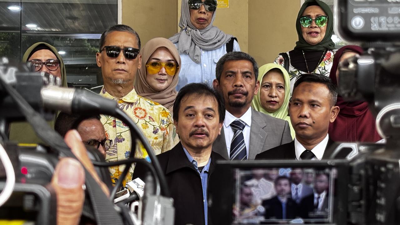 Kubu Roy Suryo Ancang-Ancang Ajukan Penangguhan Penahanan, Din Syamsuddin Disebut Siap Jadi Penjamin