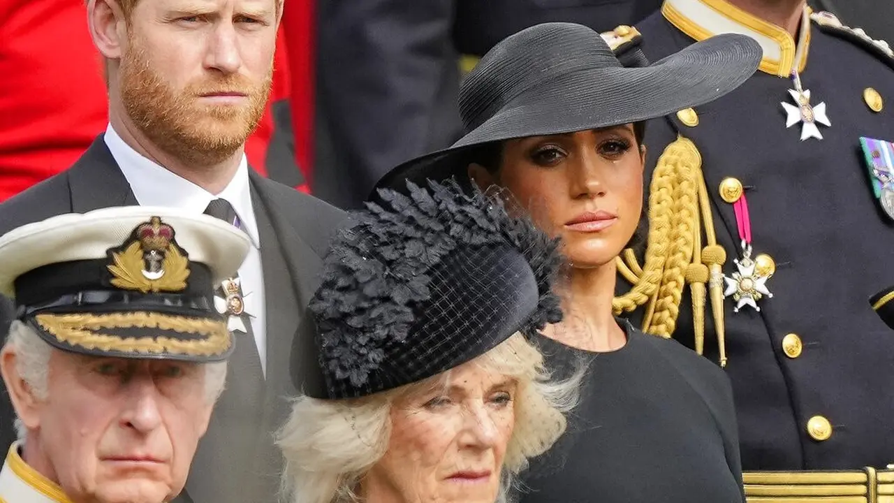 Keluarga Kerajaan Inggris di pemakaman Ratu Elizabeth II. (Foto: AP Photo/Martin Meissner, Pool)