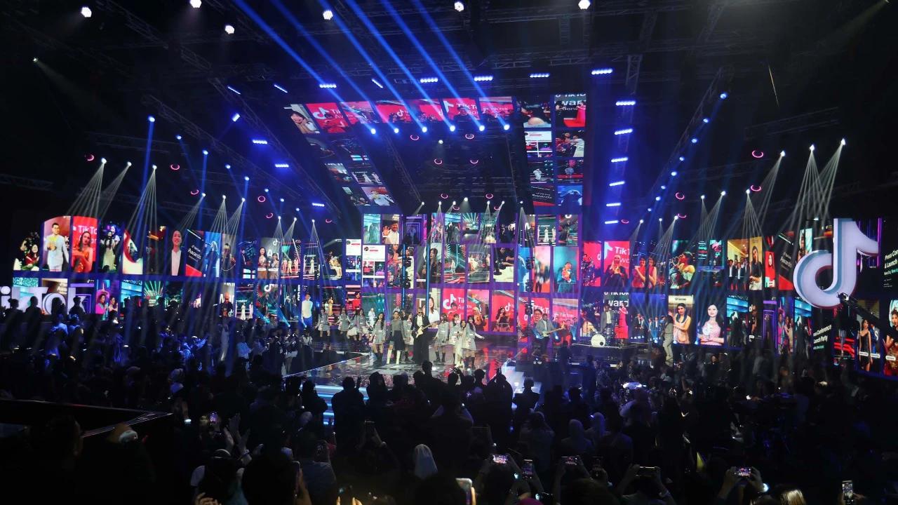 FOTO: Malam Spektakuler TikTok Awards 2025 Hadirkan Deretan Bintang dan Pemenang Terfavorit