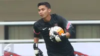 Penjaga gawang Bali United M Dicky Indrayana (Liputan6.com/Helmi Fithriansyah)