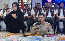 Polda Jabar Jerat Empat Pengedar Sabu Lebih 1 Kg dengan Ancaman Hukuman Mati