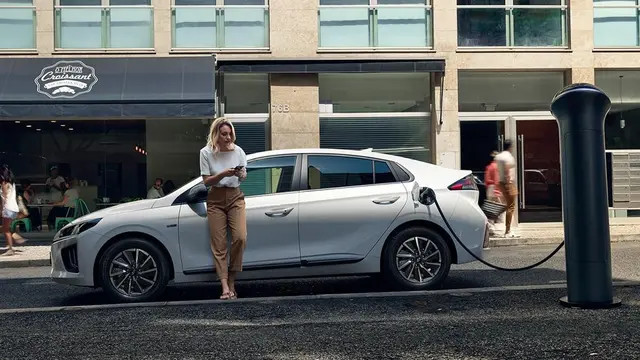 IONIQ Electric dan KONA Electric, Mobil Listrik Cantik Hyundai Hadir di Indonesia