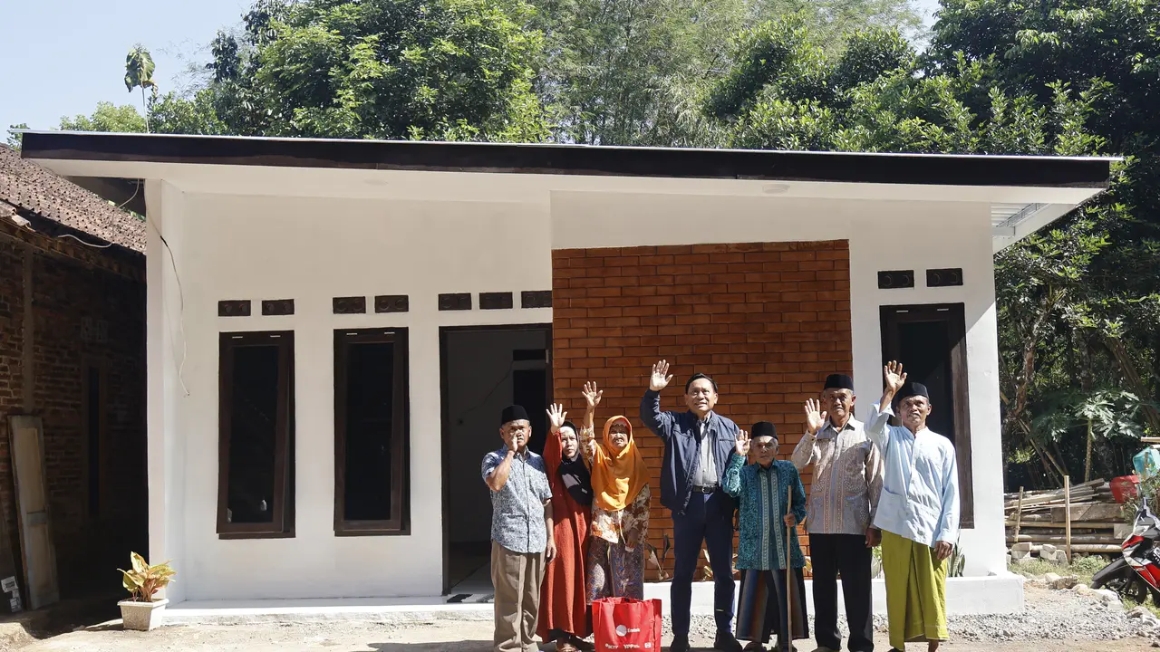 Ketua Umum YPP, Imam Sudjarwo