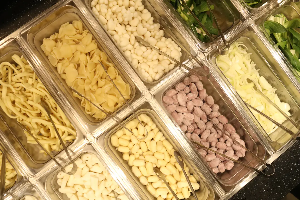 Menikmati Tteobokki Sebagai Kuliner Korea All You Can Eat dengan Cara Prasmanan
