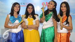 Cosplay Sailor Moon berpose di acara  Indonesia Comic Con 2016 di Jakarta, Sabtu (1/10). Indonesia Comic Con 2016 bertema "We Are Pop Culture" ini digelar di Hall A dan B, JCC Senayan. (Liputan6.com/Herman Zakharia)
