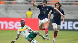 Les Bleus unggul lewat adu penalti 5-3. (AP Photo/Dita Alangkara)