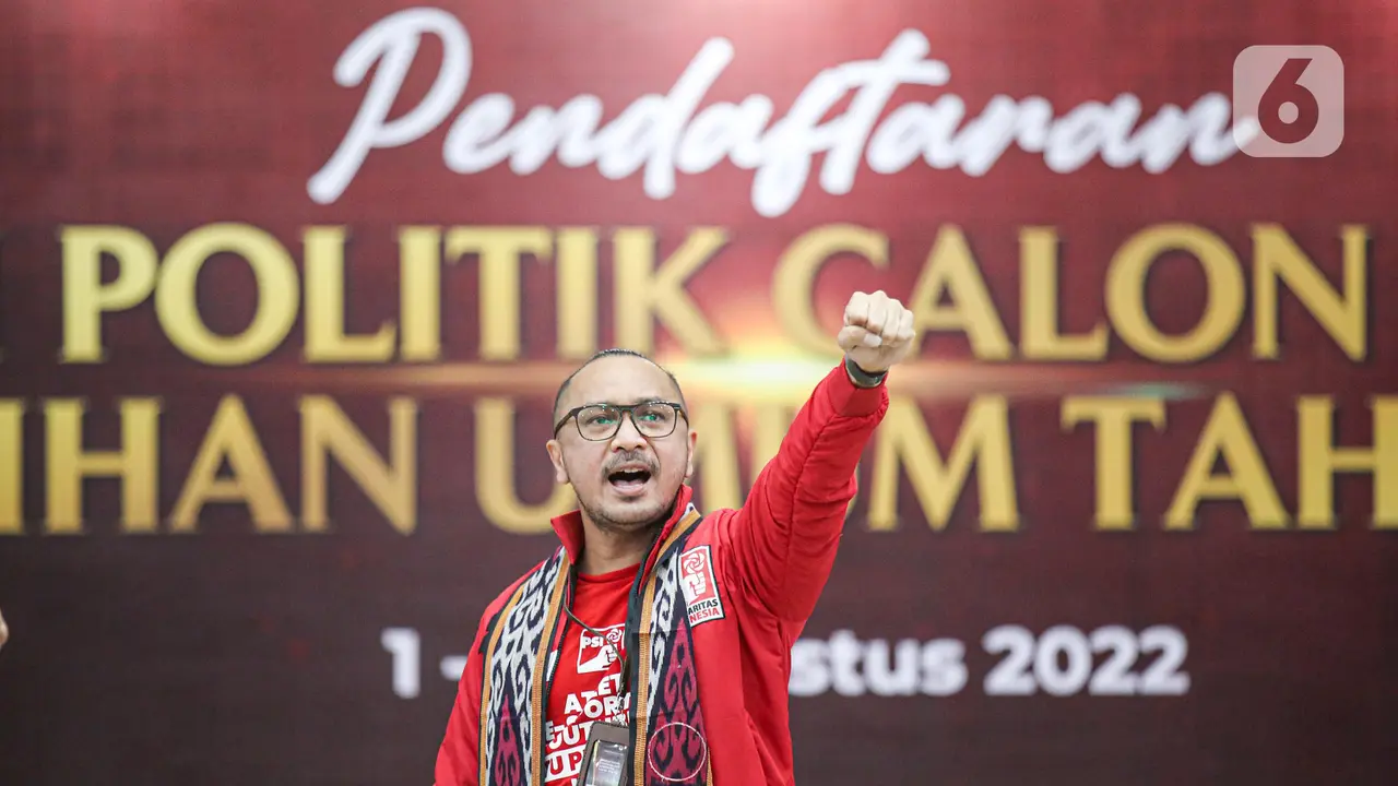 Ketua KPU Terima Pendaftaran PSI Sebagai Partai Politik Calon Peserta Pemilu 2024