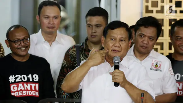 Resmikan Sekretariat Bersama, Sandiaga Uno Potong Tumpeng Dihadapan Ketum Gerindra