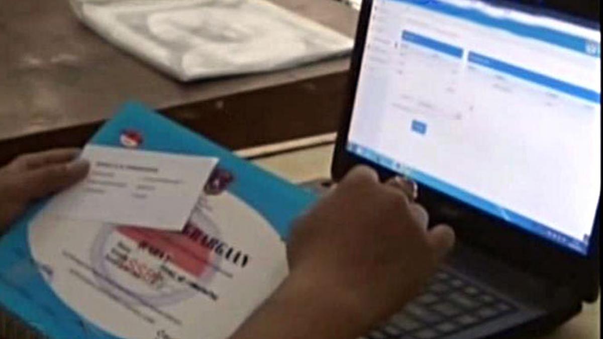 Sistem PPDB Online di Bogor Membuat Resah Orangtua - News Liputan6.com