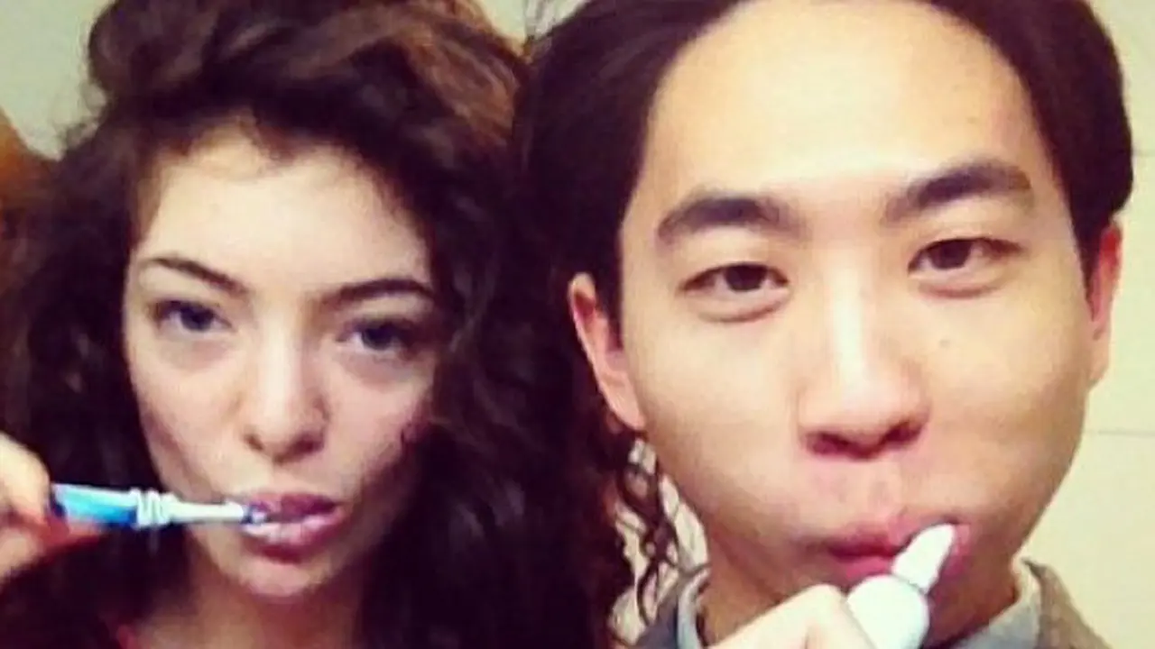 Unggah Foto Lorde dan Kekasihnya, Fotografer Ini Hadapi Dakwaan