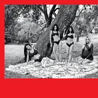 The Kardashian for Calcin Klein Underwear Fall Winter 2018 - Photo: calvinklein