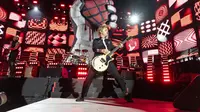 Viral Green Day Ubah Lirik Lagu Saat Manggung di Coachella 2025, Gaungkan Pilunya Kondisi Palestina