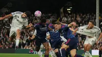 Duel&nbsp;Fulham vs Arsenal di pekan ke delapan Premier League 2025/2026 di Craven Cottage, Sabtu (18/10/2025). (AP Photo/Kin Cheung)