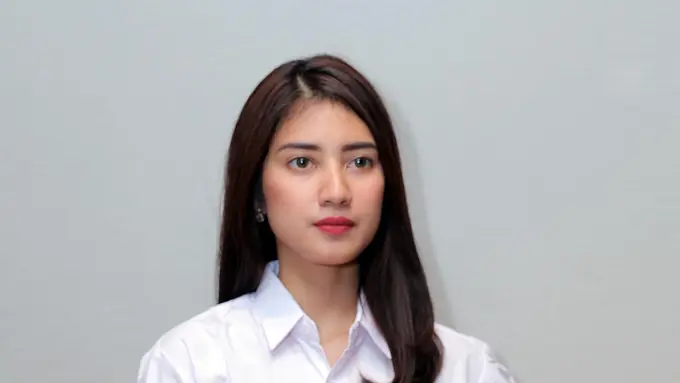 [Bintang] Fita Anggriani