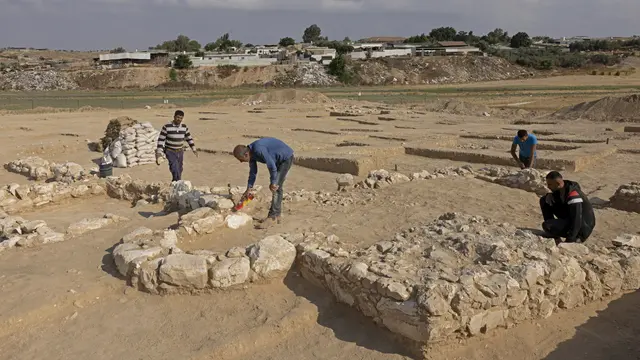 Arkeolog Israel Temukan Masjid Kuno Berusia 1.200 Tahun di Gurun Negev