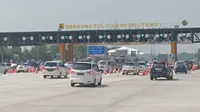 Pantauan arus lalu lintas di Gerbang Tol (GT) Cikampek pada H-6 Lebaran atau 30 Mei 2019. (Istimewa: Jasa Marga)