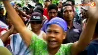 [VIDEO] Tak Dapat BLSM, Wanita di Dompu Mengamuk di Kantor Pos