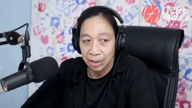 Idap Penyakit Langka, Pria Berusia 20 Tahun Ini Miliki Wajah Bak Lansia. (Sumber: YouTube/Gritte Agatha)