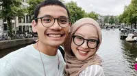 6 Potret Romantis YouTuber Gita Savitri dan Paul Andre, Pasangan yang Kini Jadi Sorotan