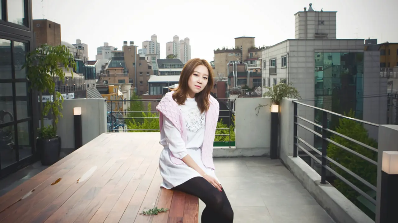 Tanpa Oplas, Gong Hyo Jin Jadi Ikon Kecantikan Wanita