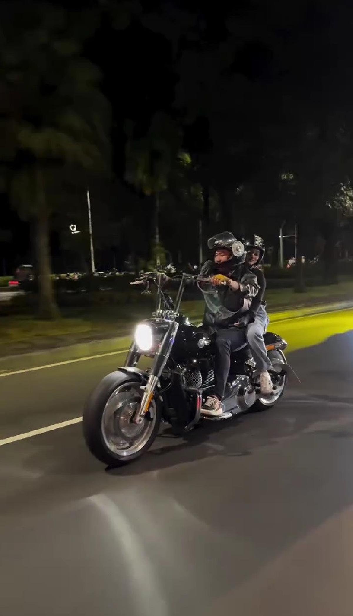 Potret Ifan Seventeen dan Citra Monica, Pasangan yang Selalu Mesra dan Romantis di Berbagai Momen