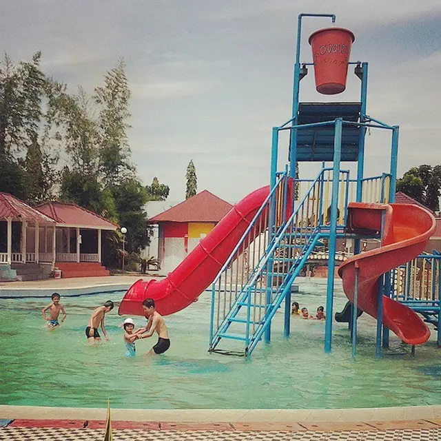 Wisata Binjai Ovany Water Park