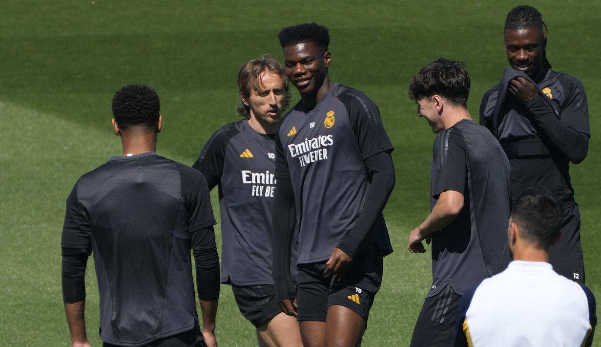 Madrid, yang telah dipastikan menjadi juara La Liga musim ini, akan tampil percaya diri demi mengincar trofi Si Kuping Besar ke-15 dalam sejarah mereka. (AP Photo/Paul White)