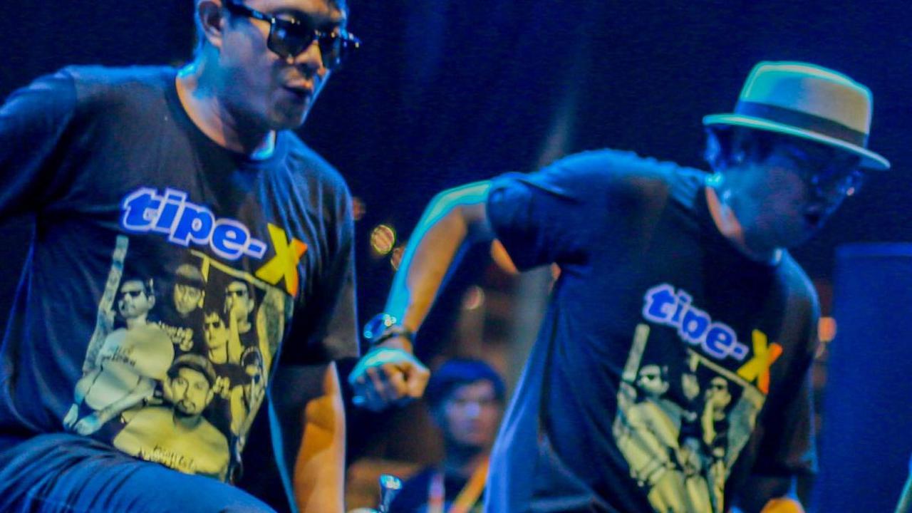 Dalam acara tersebut Band Tipe X membawakan sejumlah lagu di antaranya Sakit Hati, Mawar Hitam. Penampilan enerjik Tipe-X di atas panggung mendapat antusiasme tinggi para penggemarnya.