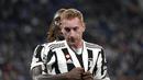 Penyerang Juventus, Dejan Kulusevski berselebrasi usai mencetak gol ke gawang Zenit St. Petersburg pada pertandingan Grup H Liga Champions di Gazprom Arena di St.Petersburg, Rusia, Kamis (21/10/2021). Juventus menang atas Zenit St. Petersburg 1-0. (AP Photo/Dmitry Lovetsky)