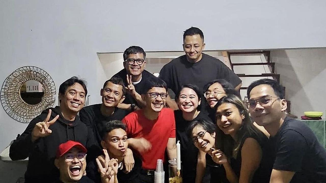 9 Potret Aming Ulang Tahun ke-44, Dirayakan Sederhana Tiga Kali Bareng Bestie