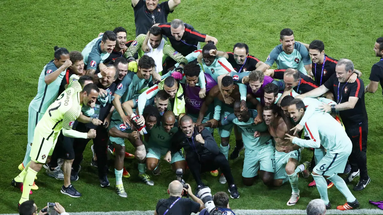 Timnas Portugal memiliki jalan terjal menuju final Piala Eropa 2016. (AFP)