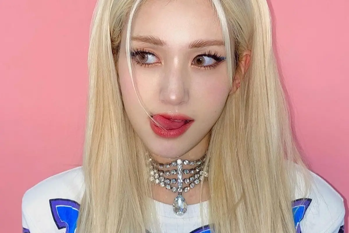 Jeon Somi