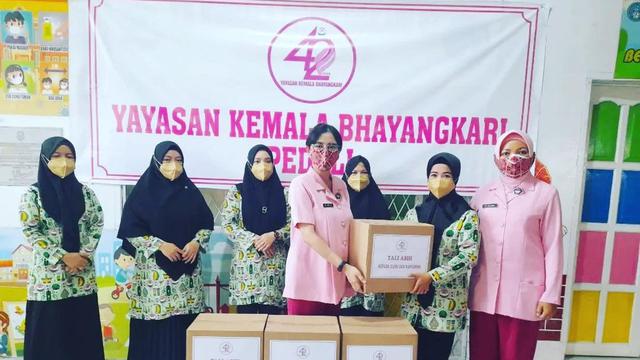 Tetap Aktif, Ini 6 Potret Uut Permatasari Jalani Tugas Bhayangkari saat Hamil