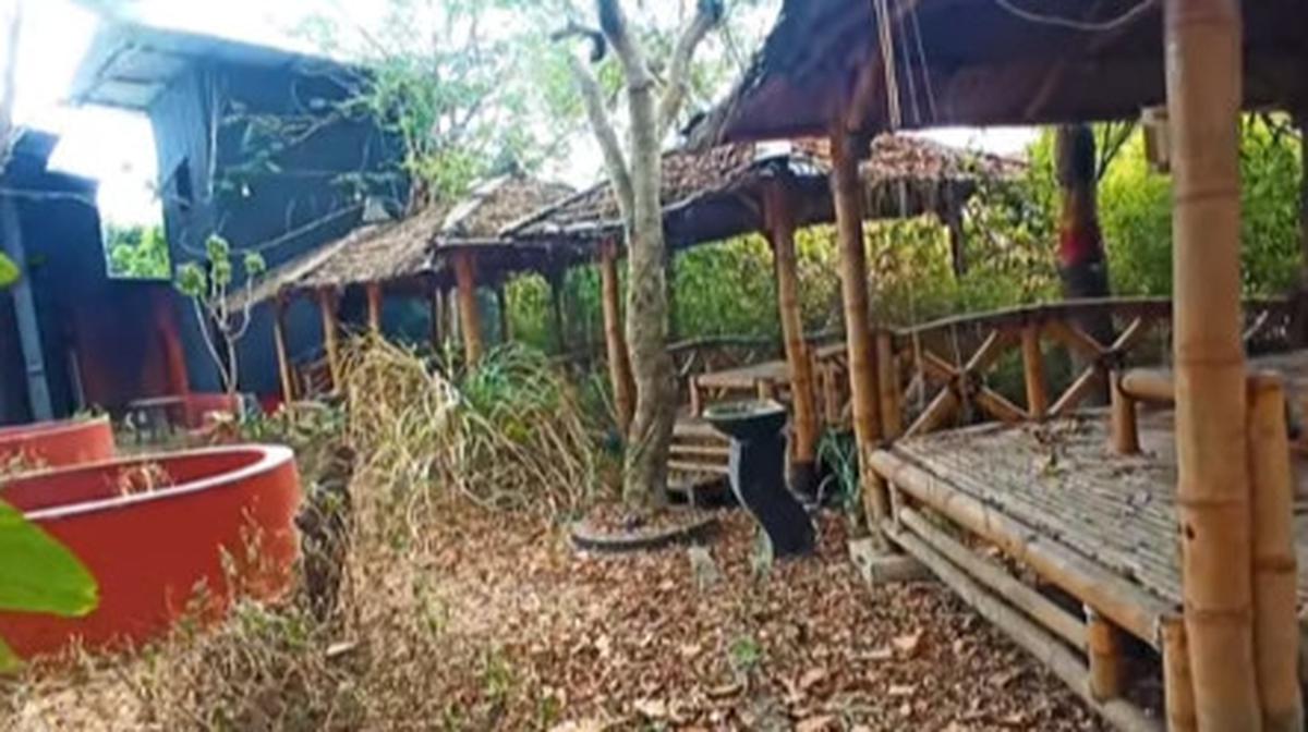 Dulu Indah dan Ramai, Kafe Ini Kini Terbengkalai