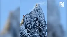 Seorang pria mengklaim dirinya menjadi orang pertama yang mendaki puncak pegunungan Tatra. Puncak tersebut belum pernah didaki orang lain selama 21 tahun.
