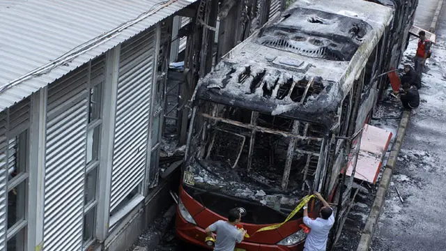 Transjakarta Terbakar Lagi