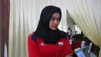 Kapten tim nasional voli putri Indonesia, Wilda Siti Nurfadillah Sugandi, menyebut timnya terbebani dengan target yang diberikan Satlak Prima berupa raihan medali perak di SEA Games 2017. (Bola.com/Zulfirdaus Harahap) 