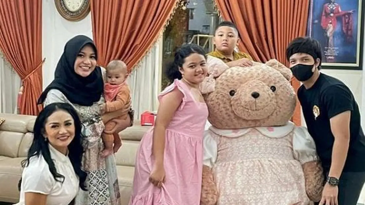 Aurel Hermansyah dan Atta Halilintar