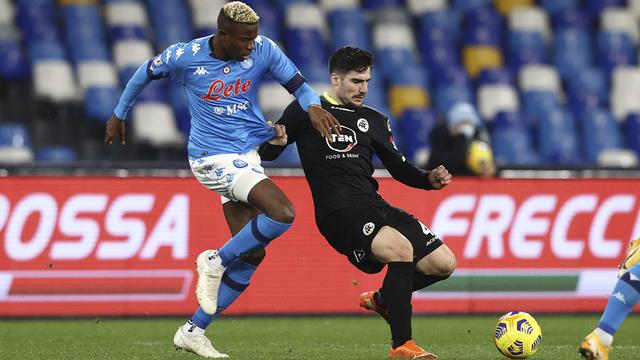 Napoli Tembus Semifinal Coppa Italia